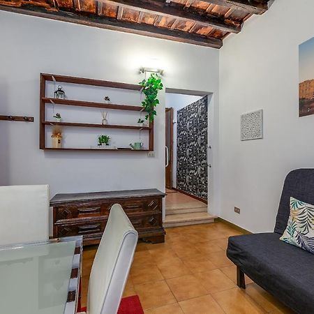 Colosseum Country Chic Apartment โรม ภายนอก รูปภาพ