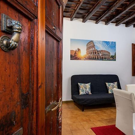 Colosseum Country Chic Apartment โรม ภายนอก รูปภาพ