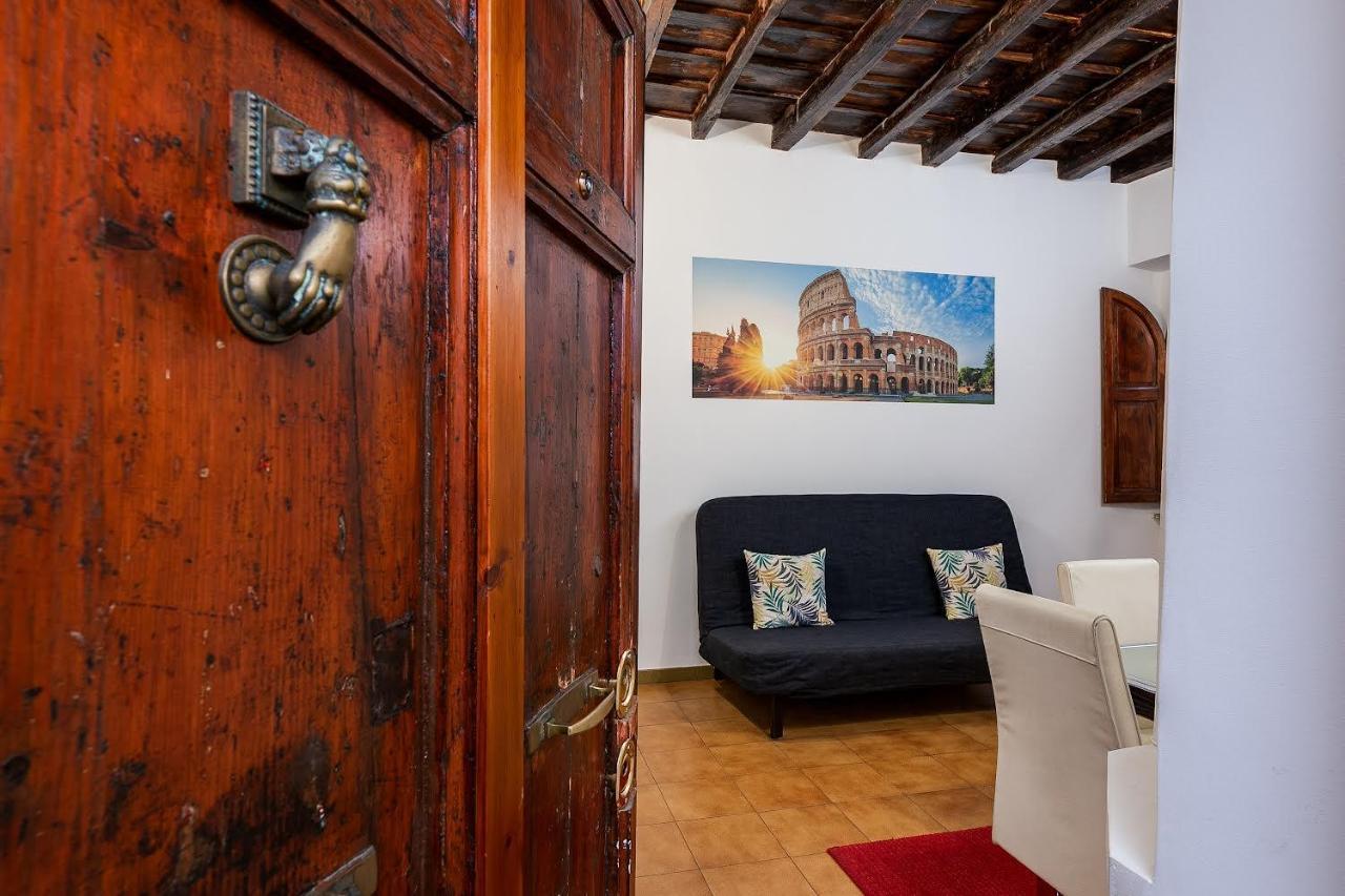 Colosseum Country Chic Apartment โรม ภายนอก รูปภาพ